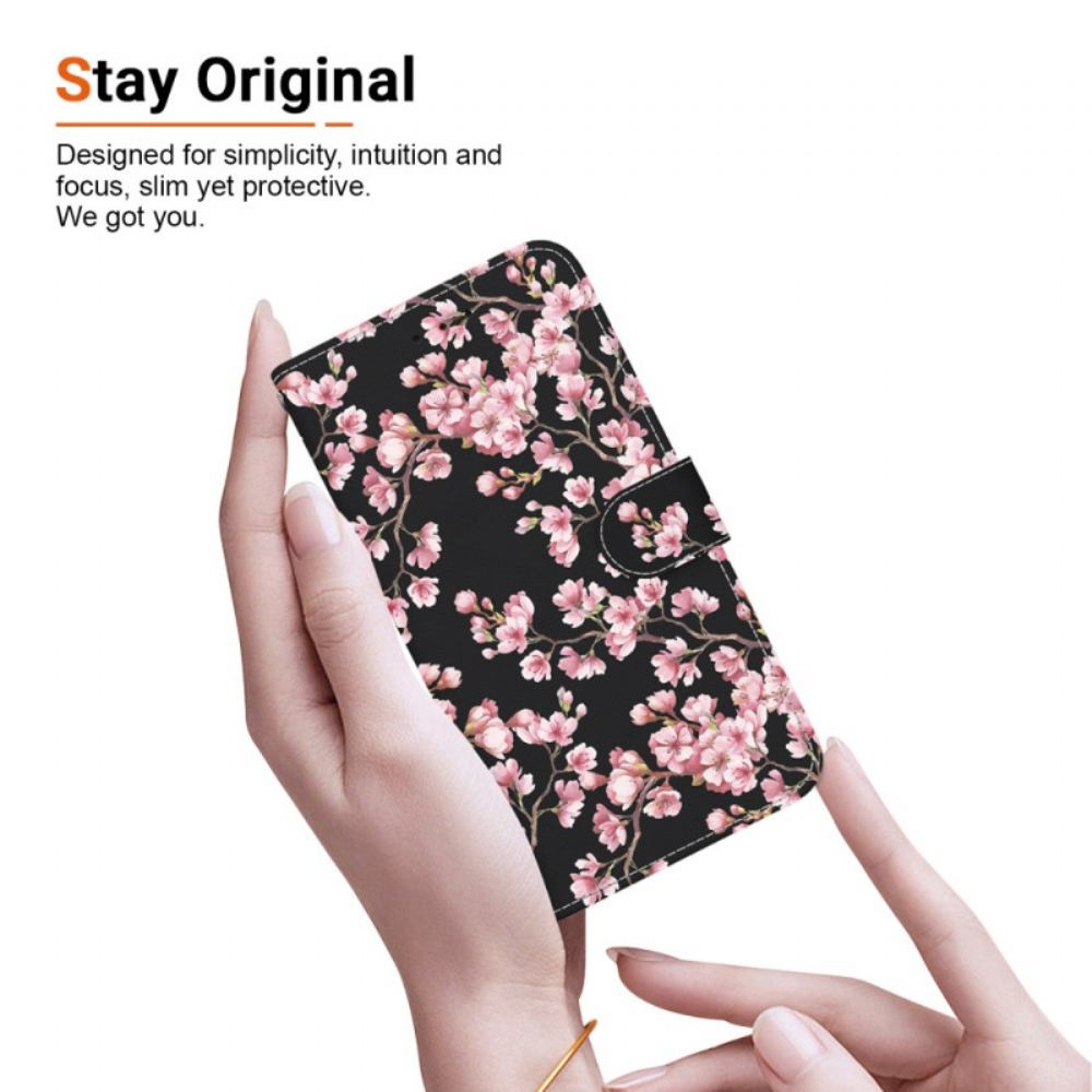 Kožený Kryt Motorola Edge 50 Fusion Švestkové Květy