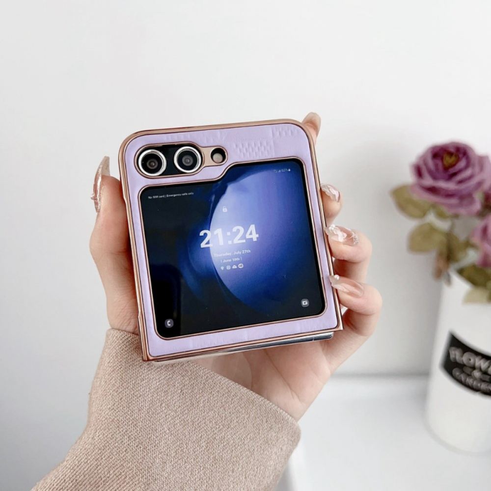 Kryt Samsung Galaxy Z Flip 7 Fe Prošívané Okraje S Kovovým Efektem