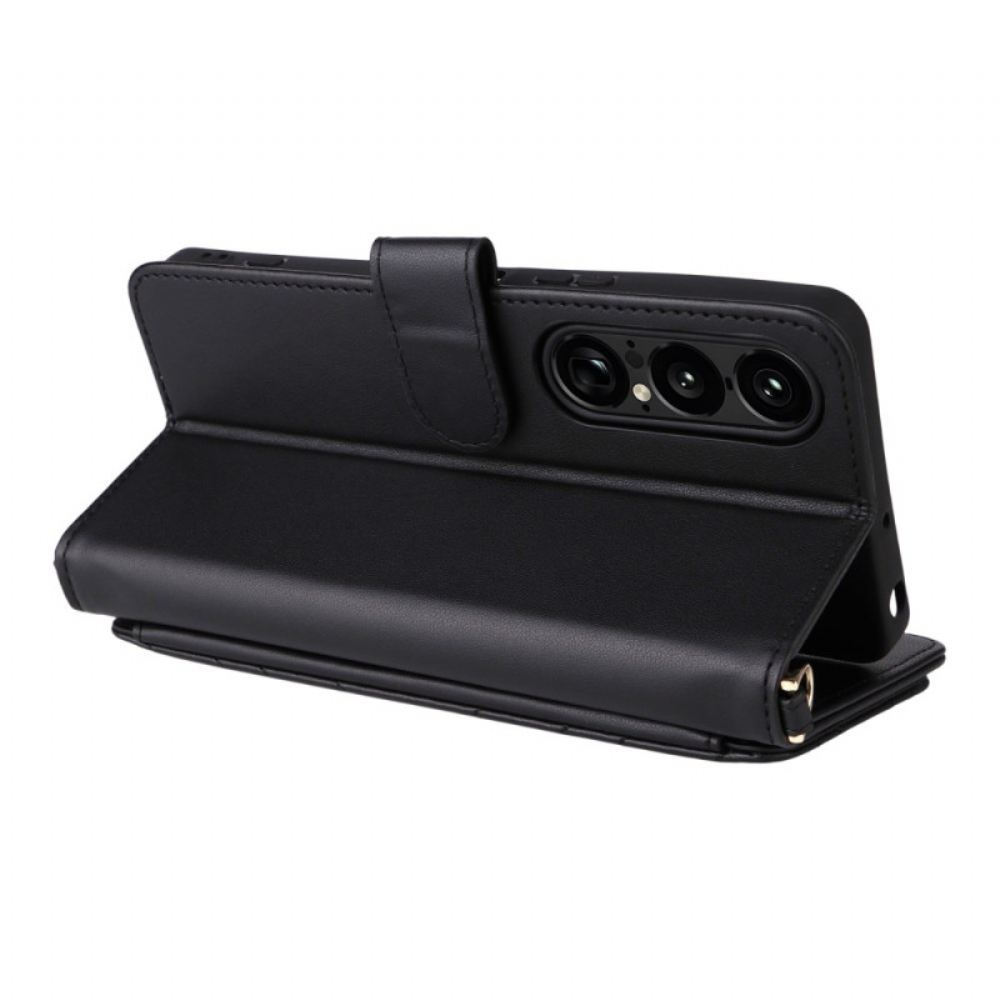 Kožený Kryt Na Sony Xperia 1 Vii Prošívané S Popruhem A Ramenním Popruhem